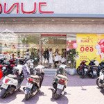 Siêu hot! cho thuê mặt bằng kinh doanh đẹp nhất trung kính.dt 120m2x3 tầng,mt 6m,vỉa hè rộng thoáng
