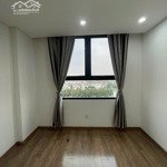 Cho thuê cc cao cấp eco city việt hưng 80m 2pn/2wc nhà mới full đồ 90% giá 12tr/th