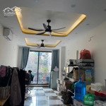 Siêu phẩm - huỳnh thúc kháng - phân lô - vỉa hè - 3 làn ô tô tránh - kinh doanh đỉnh - chỉ 18 tỷ.