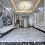 Bán nhà 7 tầng nằm ngay vị trí trung tâm đường vũ trọng khánh nhà dân xây đẹp kinh doanh mọi loại