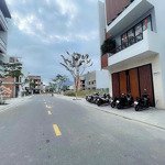 Hàng hiếm: 4,5 tỷ - 82,5m2, lô sạch đẹp - vcn phước long 2 - trục đường b5
