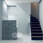 Shr,hẻm 5m thông bàn cờ,sát bên quận1,buôn bán xôm tụ,3.2*7.5,nở hậu 3.5,trệt lầu, đầy đủ tiện ích