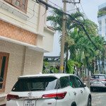 Bán nhà hẻm xe hơi quận 10 - 50m2 chỉ 8 tỷ nhỉnh- ngay đường 3/2, thành thái - chỉ 1 căn giá đầu tư