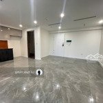 Cho thuê sunshine diamond river (2pn + 1 kho - 2wc) dt 135m2 giá 15tr / tháng (free 3 năm phí qly)
