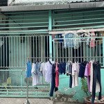 Nhà tân đông hiệp, tp dĩ an gần ngã tư chiêu liêu.