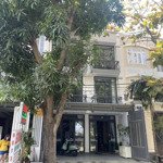 Cần tiền bán gấp biệt thự mini 4 tầng 7x16m, mặt tiền đường số chính kdc phạm hữu lầu,q7, 15.9 tỷ