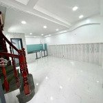Bán nhà trần hữu trang, phường 10, phú nhuận,
dt 30m2 (56), 4 tầng,
giá 4.85 tỷ tl.