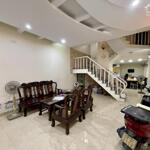 Cho thuê nhà vị trí đẹp phố văn cao, dt: 75m2, 4 p.ngủ.