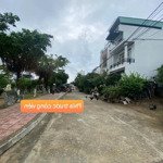 Bán nhà cấp 4( 68m2, ngang 4m), đối diện công viên, đường 7m, cách biển vĩnh hoà 1 km . giá 2.65 tỷ
