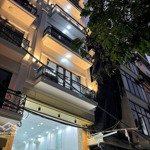 Bán nhà 6 tầng thang máy phạm ngọc thạch, ngõ thông, cách ô tô 15m, dt 45m2 chỉ 10.x tỷ