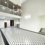 Bán căn hộ penthouse e1 ciputra - 180m2 - 3pn & 3vs - giá chỉ 10.9 tỷ, công chứng nhận nhà ngay!