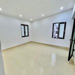 Chỉ 1 căn duy nhất! giá nhỉnh 2 tỷ. tập thể công nghiệp nhẹ - thọ lão - sổ 22m2 - sd 60m2 2pn 1wc