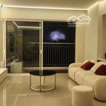 Bán căn hộ galaxy 9 , 3pn , 2wc , 122m2 , không nội thất , view pháo hoa , sổ hồng , giá : 7.9 tỷ