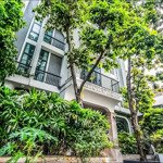 Bán khách sạn-chdv khu sân bay - bạch đằng p2 tân bình - 9x16m hầm 6 tầng - 48 tỷ. hđ 200 triệu