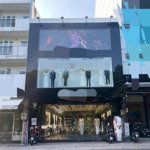 Cho thuê mặt tiền kinh doanh trung tâm quận 3