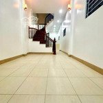 Bán nhà hậu ái lô góc đường ô tô thông tứ phía .45m2 giá 5.. tỷ.