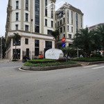 Bán lô đất 50m2 gí 9,4 tỷ hàng xóm him lam