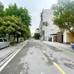 View công viên, phân lô, vỉa hè, ô tô tránh, phố đặng vũ hỷ, thượng thanh, dt 60 m, giá 10 tỷ 5, kd