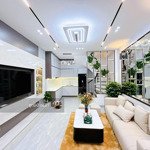 Nhà đẹp khâm thiên, 33m2, ngõ thông, mới đẹp full đồ, 6.1 tỷ