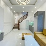 Bán nhà riêng cạnh chợ giang xá, trạm trôi. căn góc 33m2 xây dựng 5 tầng, nội thất đầy đủ 100%