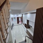 Tôi cần cho thuê nhà xuân la - nguyễn hoàng tôn, phù hợp ở, kinh doanh ol, dt 50m*4 tầng, giá 10tr