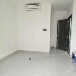 Nhà mới chưa khai thác-mặt tiền đường 14m-thang máy nhập khẩu-thích hợp kinh doanh chdv