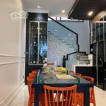 Siêu phẩm hoàng diệu. 3 lầu linh trung.