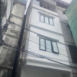 Bán nhà phố giải phóng 35 m 4 tầng 1 tum giá nhỉnh 3 tỷ