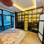 Bán nhà phương mai, khu vực an ninh , oto nhỏ vào tới cửa, 41m giá chỉ 11.2 tỷ sổ vuông nhà đẹp