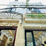 Chủ định cư bán gấp nhà giá 2tỷ990/63m2, đang cho thuê 31 triệu, đ. đặng thai mai - p.7 - phú nhuận