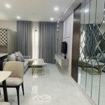 Bán căn hộ đầy đủ nội thất 3pn 96,5m2 giá 2,5 tỷ tầng thấp, view vincom plaza