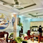 Bán nhà dân xây_ô tô đỗ cửa_ngủ trong nhà_sát kđt đô nghĩa_dt 35m x 4 tầng_hơn 5 tỷ