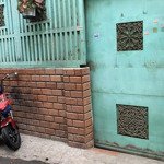 Cho thuê nguyên căn, dài hạn, nhà trống ở ngay
