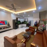 Bán nhà quỳnh đô - vĩnh quỳnh - thanh trì. diện tích 42m 5tầng. nhà mới tinh đủ nội thất cơ bản