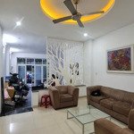 Bán nhanh nhà đẹp 3 tầng mặt tiền đường mê linh - giá 14 tỷ. - tp nha trang