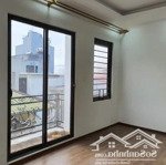 Cho thuê nhà phố minh khai - hai bà trưng.diện tích40m2 x 5 tầng.mặt tiềnhơn 4m. nguyên căn, thông sàn