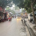 Hiếm có khó tìm âu cơ, tây hồ 80m2 mt 7.7m chỉ nhỉnh 8 tỷ nhà đẹp ngõ nộng gần chợ