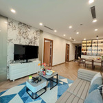 Bán ch dự án euro window 27 trần duy hưng. dt 100m2, 3n2vs, full nội thất. giá 6,8tỷ. lh 0866839363