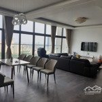 Cho thuê căn hộ duplex starcity lê văn lương 215m2 4 phòng ngủ, full đồ 27 tr/th, lh: 0911.400,844