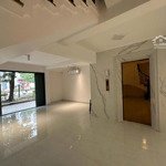 Bán nhà vườn 128m2 tại kđt trung hòa nhân chính 6 tầng thang máy nhà mới, liên hệ 0968849566