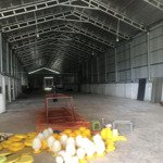 Cho thuê 220m2 kho xưởng sạch đẹp cao 6.5m tại phương canh. giá thuê 85 nghìn/m2/th 0982247544