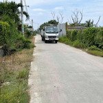 Chủ cần bán gấp lô này nên giá rẻ quá trời. 89m2.
vị trí. xe hơi và thoải mái hẻm bùi thanh khiết