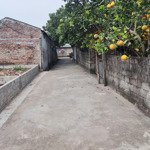 Chính chủ bán mảnh đất 82.9m2 thị trấn khoái châu vuông vắn mt 5.55m, ô tô đỗ cửa, giá chỉ 1,5 tỷ