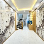 Bán nhà trương định 40m2 5 tầng. ngõ thông, full nội thất xin sò, ở luôn giá chỉ 4.8 tỷ (mtg)