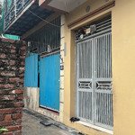Nam hồng, đông anh 42m mt 4.5m= hậu full thổ cư sẵn nhà 2 tầng chủ xây kiên cố đang cho thuê. oto