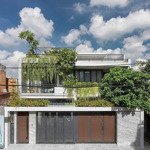 Cho thuê nhà hẻm xe hơi phạm văn bạch, tân bình.dt 5x23m, 1 trệt, 1 lầu, sân thượng, giá 36tr/th tl