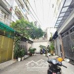 Huỳnh văn nghệ dt (4x17m) 3 tầng 7pn thu nhập cao. lh 0906389979