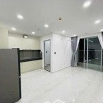 Bán căn hộ hạng a, 52m2, giá 1.58 tỷ, đã có sổ