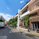 Bán nhà hẻm 10m có vỉa hè đường thân nhân trung, p13, tân bình, 5mx20m giá quá tốt 10.5 tỷ chốt bán