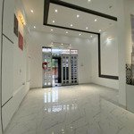Tìm chủ mới cho ngôi nhà mới dt 100m2 hẻm 7 hòa trung rộng 3.5m oto đỗ cửa, gần biển, giá 3.1ty